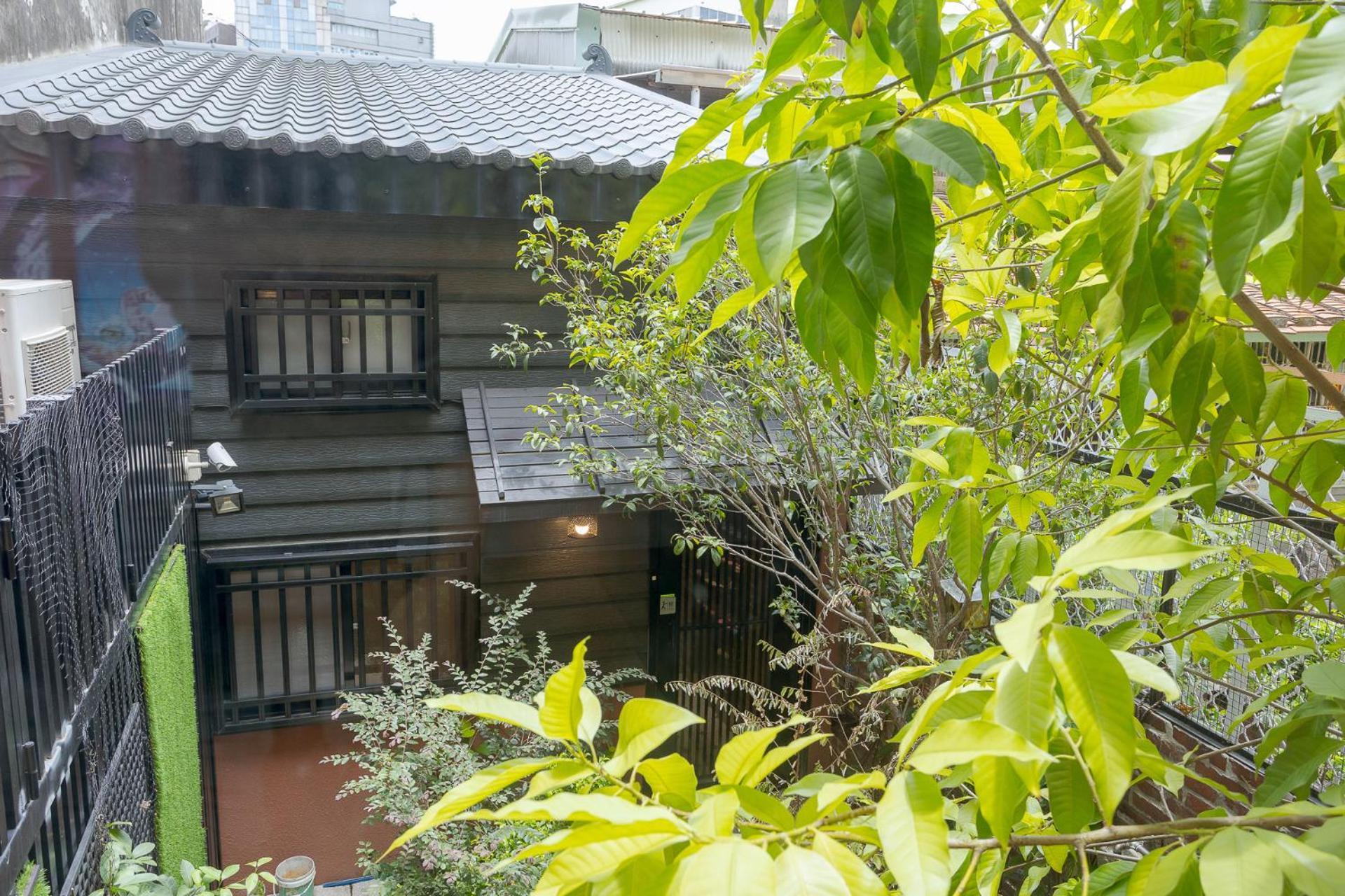 Appartement 成功古巷民宿 6-16人可包棟 à Tainan Extérieur photo